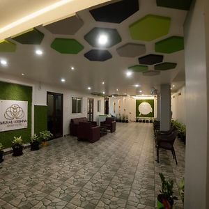 Murali Krishna Apart Hotel